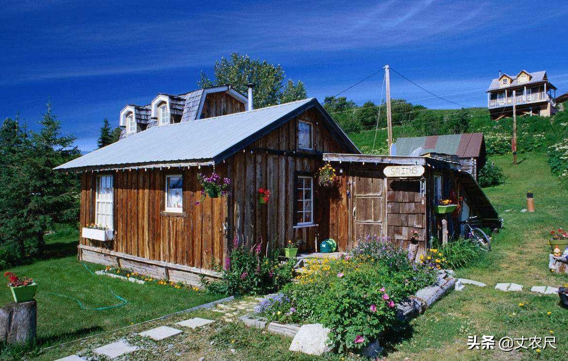 父子两户一宅如何确定宅基地面积,一宅两户宅基地面积超标