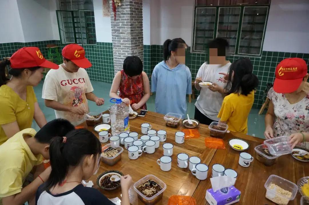 涓冨僵鍋囨湡鎯呮殩绔ュ績,鏆戝亣鍏崇埍鍎跨娲诲姩