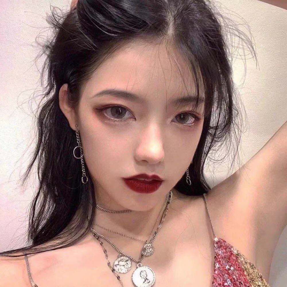 叫你来Helens,你说有老公；问你去Space,你老公就死了？