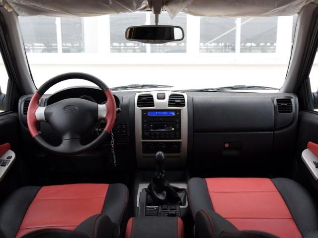 陆风x9越野车三门柴油版,陆风x92009款2.5tvm四驱柴油版