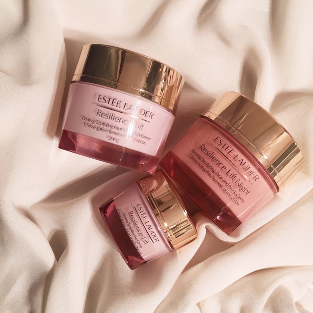 适合中老年人用的平价护肤品,适合中老年女性的护肤品牌