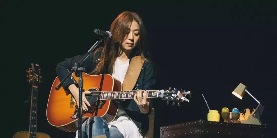 陈绮贞32岁的样子,陈绮贞和谁合唱