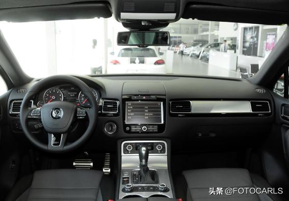 大众途锐老款新款比较,大众途锐老款和新款差别