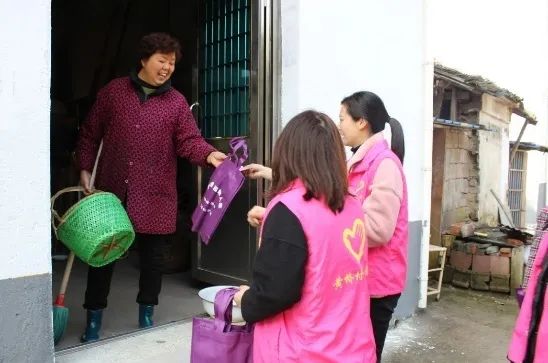 他们是新时代的“雷锋”，让爱在江阴无限绵延