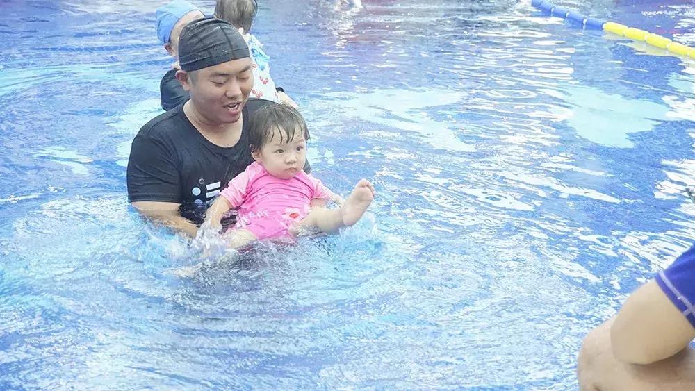 徐州高端亲子游泳，唯一入驻水立方，饮用水标准，国家级教练坐镇