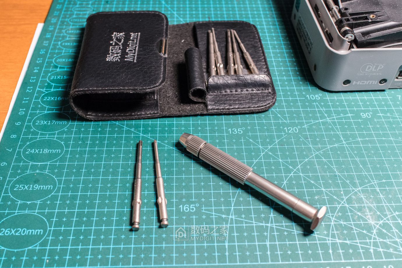 卡西欧激光投影仪拆机维修视频,卡西欧激光投影机怎么清零