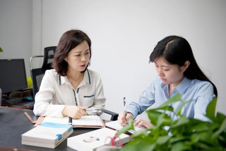 小学男女比例严重失调,女儿学校男女比例失衡