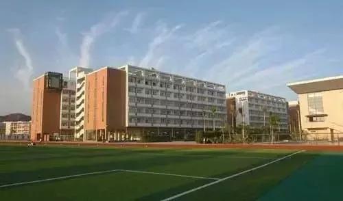 深圳中考b等级可以选的高中学校,深圳中考到底要选什么学校