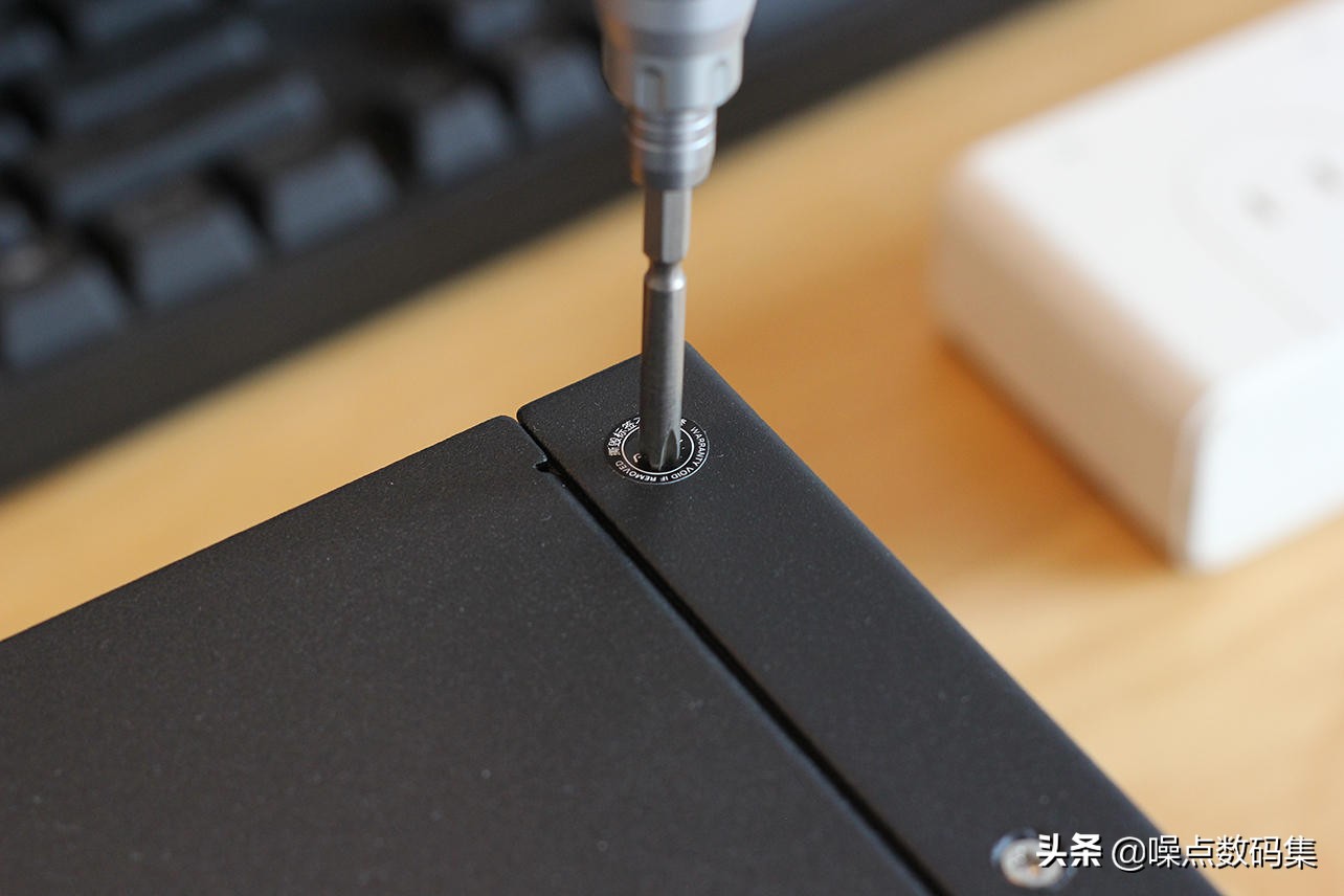 安钛克750w电源拆机,安钛克hcg650w电源安装教程