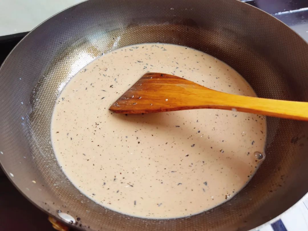 焦糖奶茶怎么制作简单又好喝,第一次在家自制焦糖奶茶非常好喝