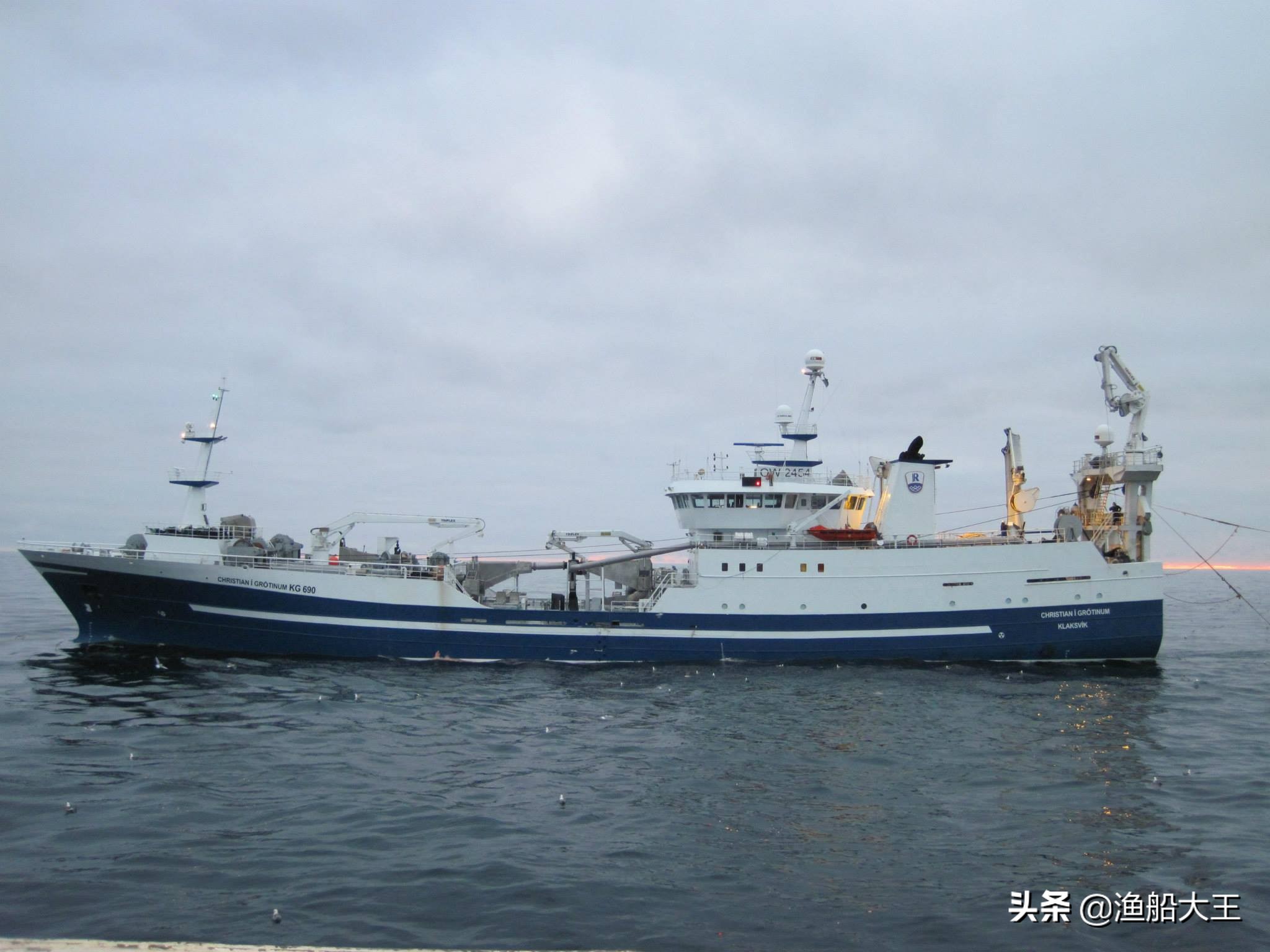 北欧新型渔船建造,欧洲现代化大型远洋渔船