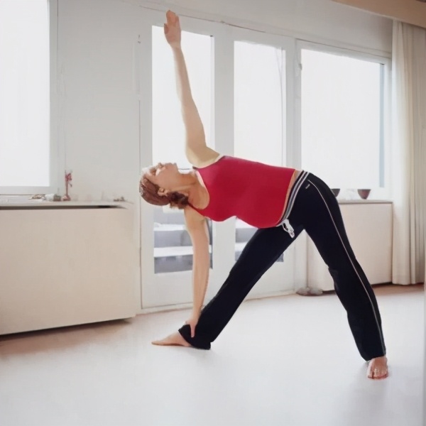 过敏性结膜炎眼睛红血丝,眼球红痒痒用什么眼药水