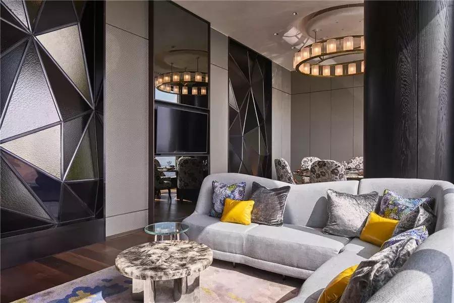 如果酒店也有潮牌，一定非苏州这家莫属！踏进的第一步就会开心