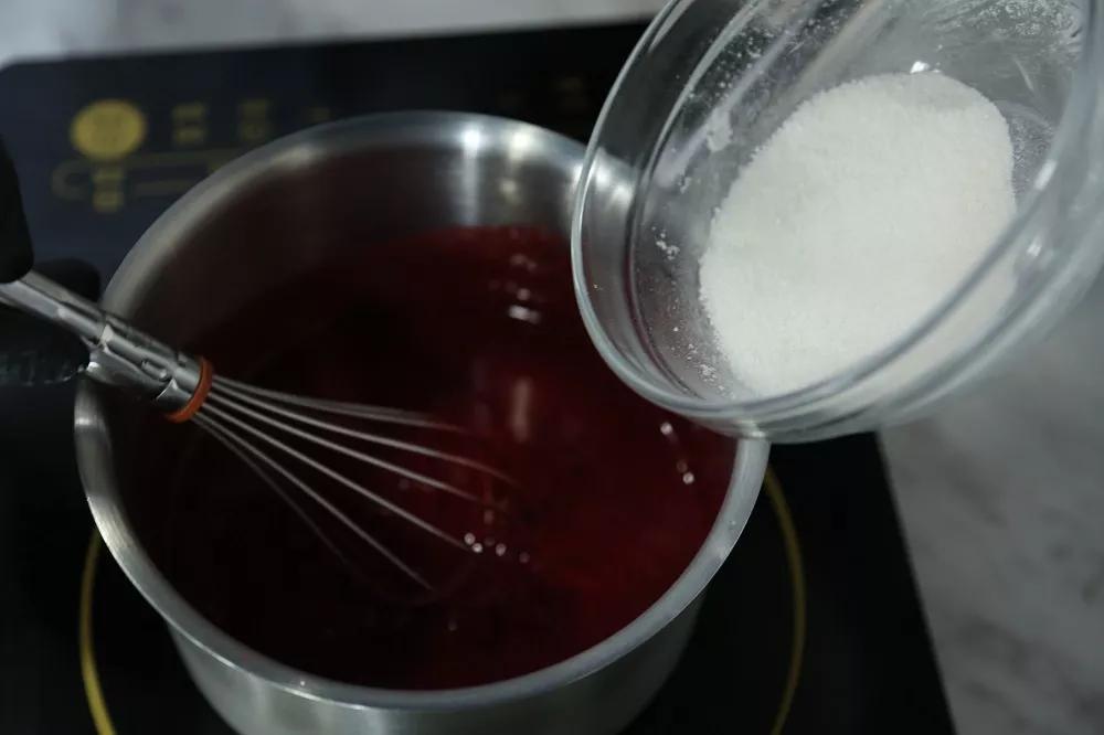 慕斯是什么意思解释一下,慕斯到底是什么意思