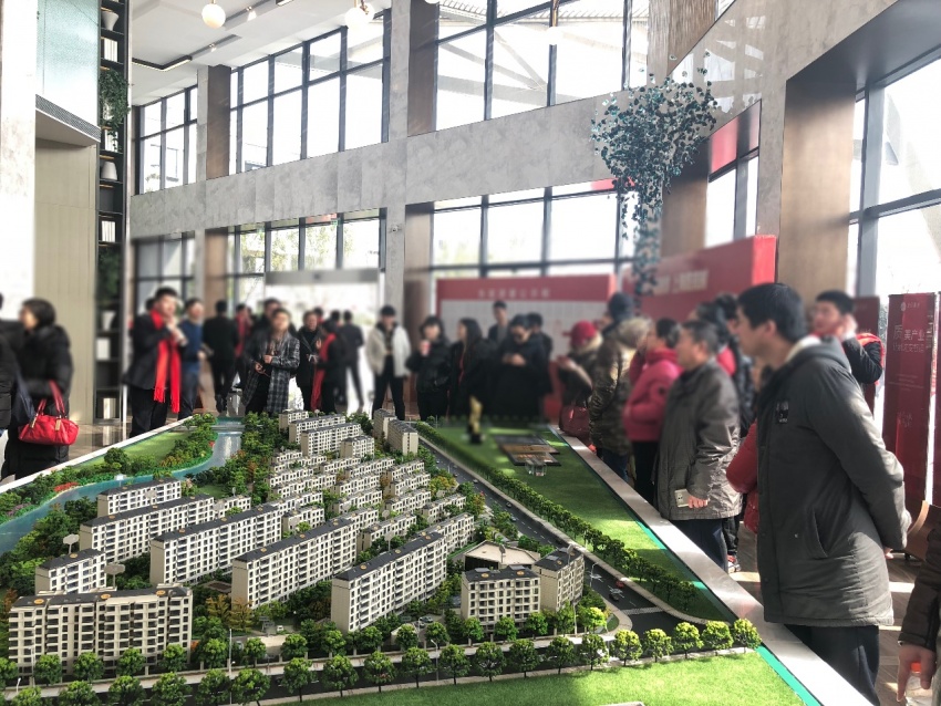 浦东300万左右的二手房哪个板块好,浦东特价房13万一平