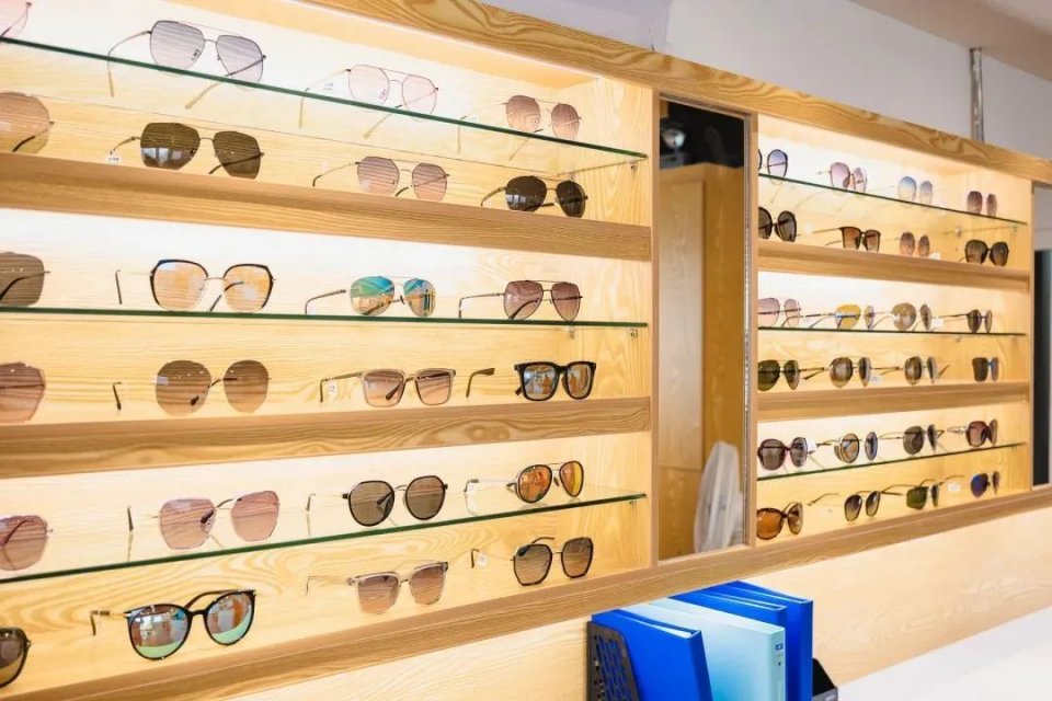 便宜防蓝光眼镜推荐 (好看又便宜的蓝光眼镜)