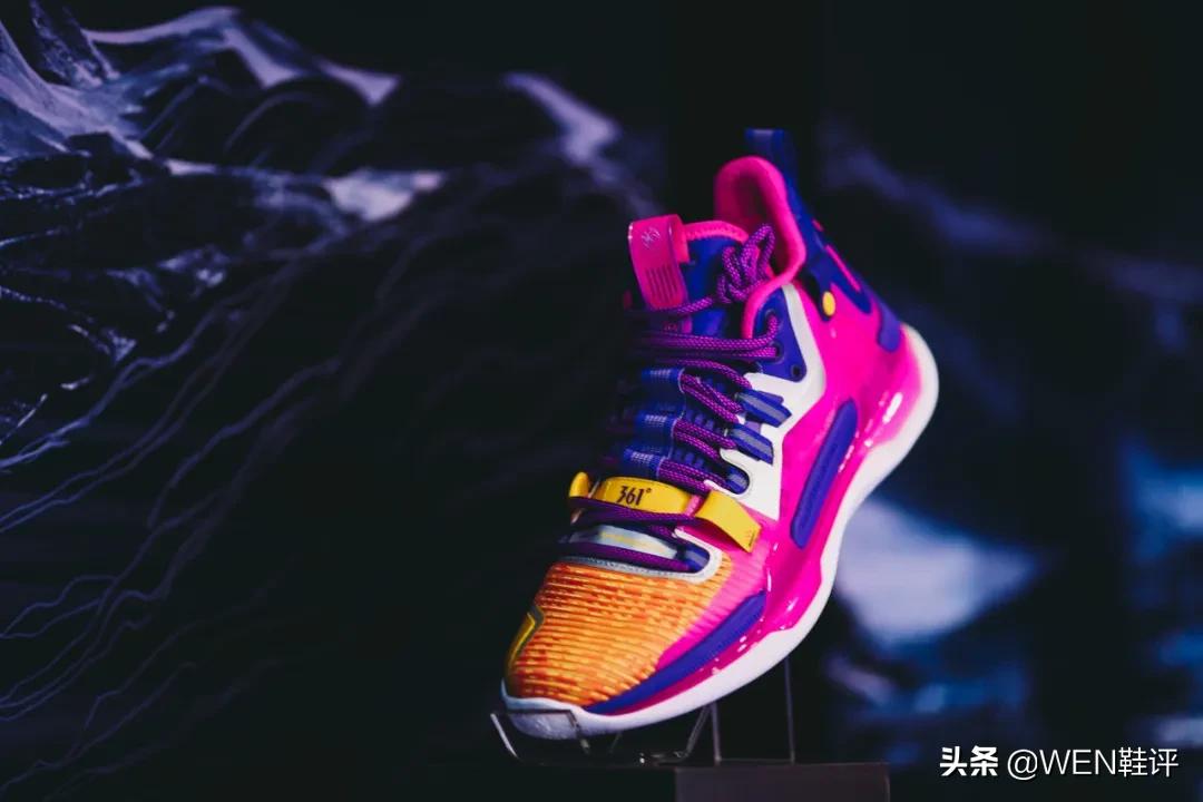 双科技中底,全新顶级中底黑科技