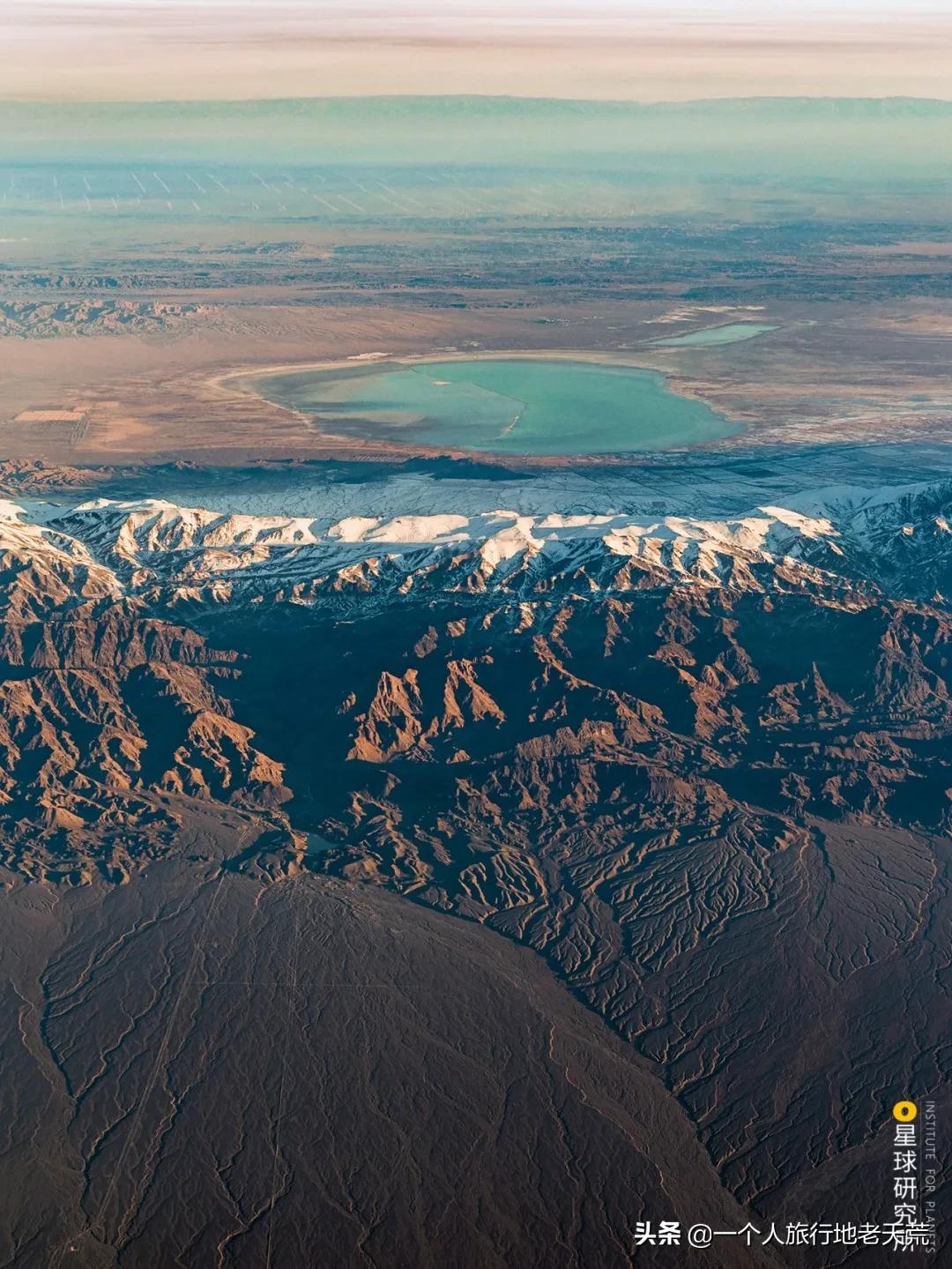 如果你不了解现实你就去看历史,如果你不了解历史就无法展望未来