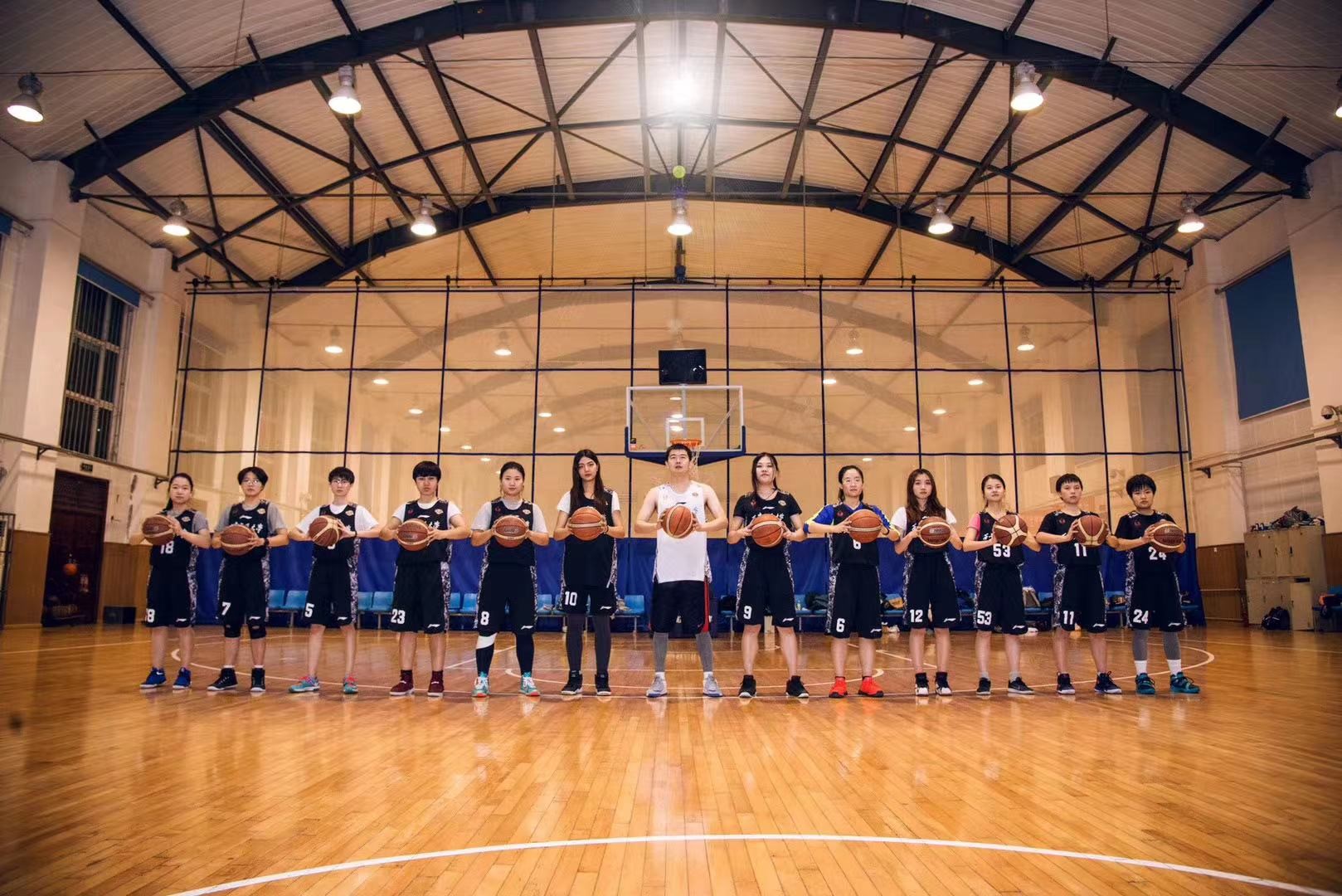 交大学子谈助推群众体育发展：我们也要出一份力