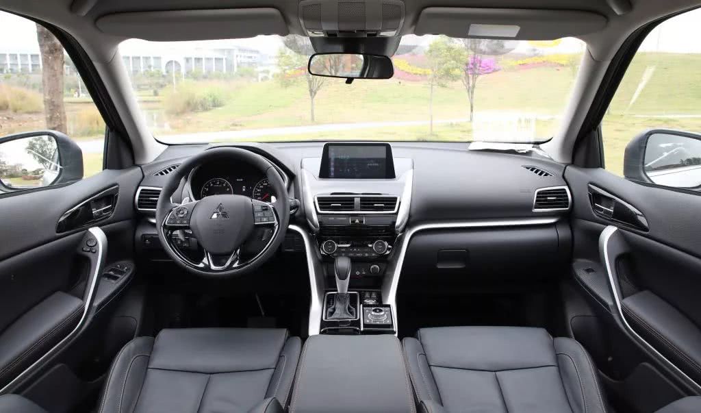 手持16万这3台年轻运动suv选哪个,主打年轻运动的豪华suv