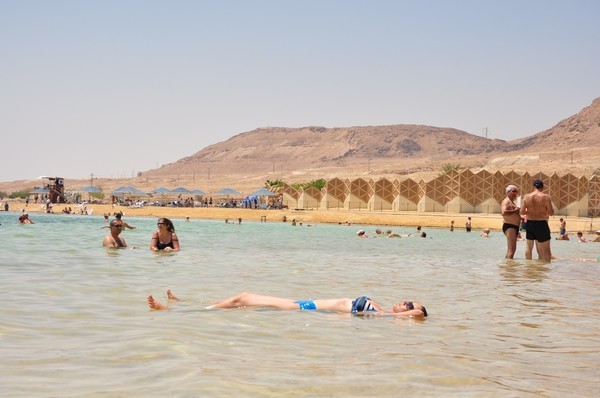 以色列死海全景图,以色列死海旅游攻略