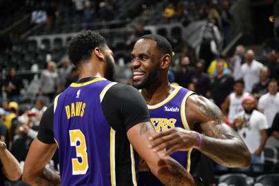 湖人收视记录,20年湖人收视率