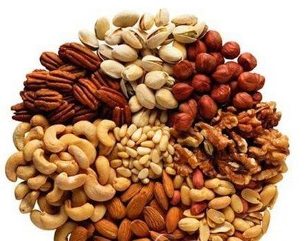 老年人买营养品好吗,中老年营养品年轻人不能吃吗