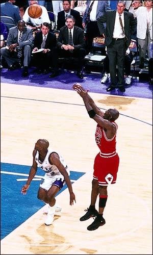 球星评价乔丹最后一舞,迈克尔乔丹史上最伟大的篮球之神