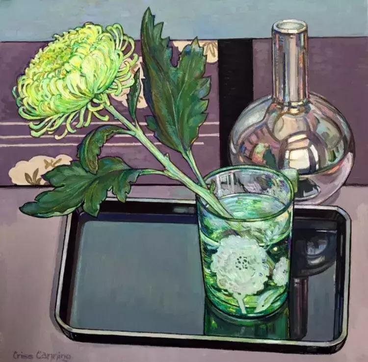 她72岁，画了50多年的画，花儿在她笔下都有了个性