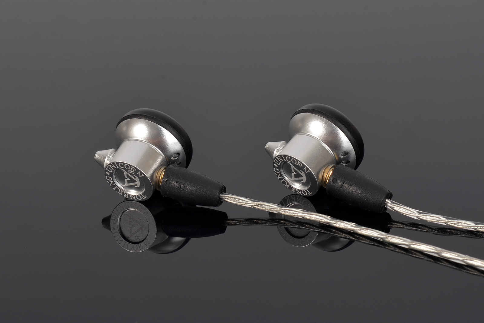 这款平头塞有亮点还好听