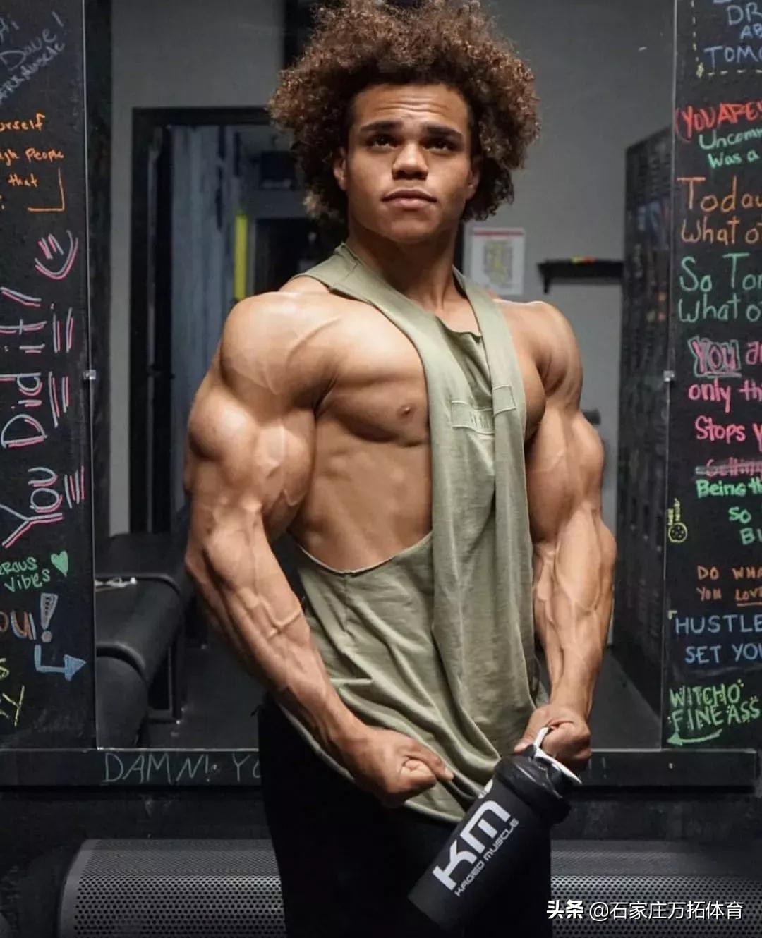 23岁被称为健身圈“肌肉蠕动人”全身肌肉自由律动似有特异功能