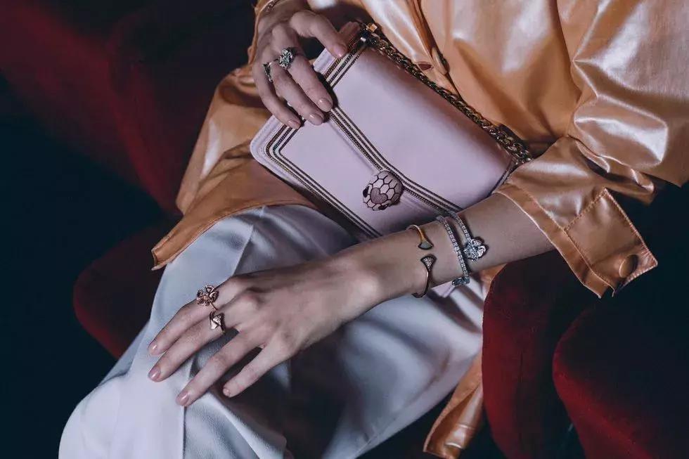 三宅一生秋冬新品包包不够燃，COACH、CONVERSE的日本限定款