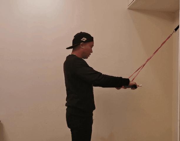 背阔肌和大臂肌的训练,弹力绳直臂下拉背阔肌