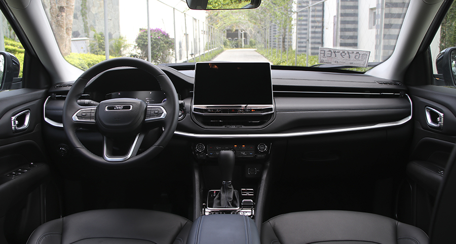 jeep指南者车机系统升级,jeep指南者2017款换导航车机系统