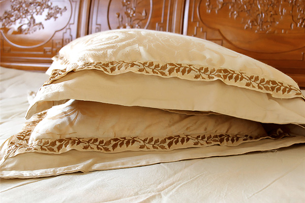 反酸烧心吃花生能缓解吗,反酸烧心吃花生