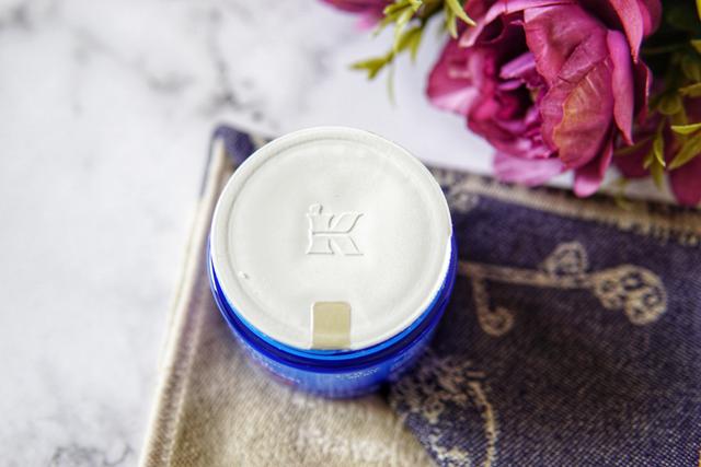 夏季面霜保湿不油腻退红不拔干,夏天清爽不油腻的面霜有哪些