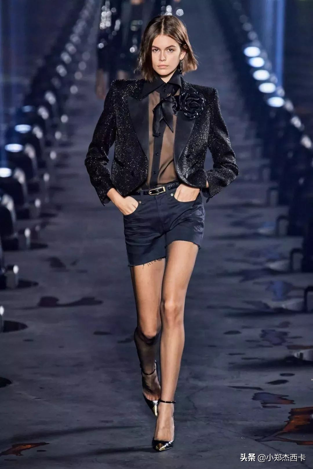 咦，梅根的大钻戒怎么不见了？|郑尔摩斯周报