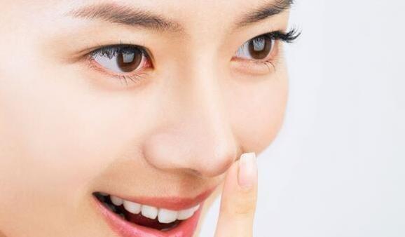 去黑头小妙招学生党草莓鼻,祛黑头3步轻松搞定顽固黑头