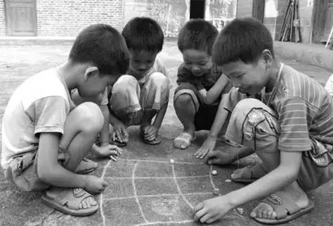 乘法口诀表图大图,简单又容易看的乘法口诀表图