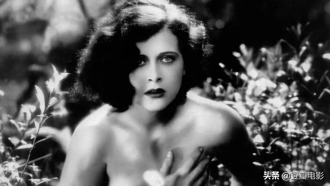 首位全裸出镜,这好莱坞*星艳**竟是wifi之母《*物尤**:海蒂·拉玛传》