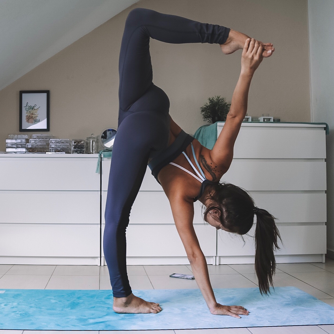 26岁从零开始学习瑜伽，不要害怕没基础，这正是锻炼的超好时机