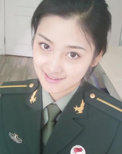 征兵158女生可以报什么兵种,2024年女生刚好158可以征兵吗