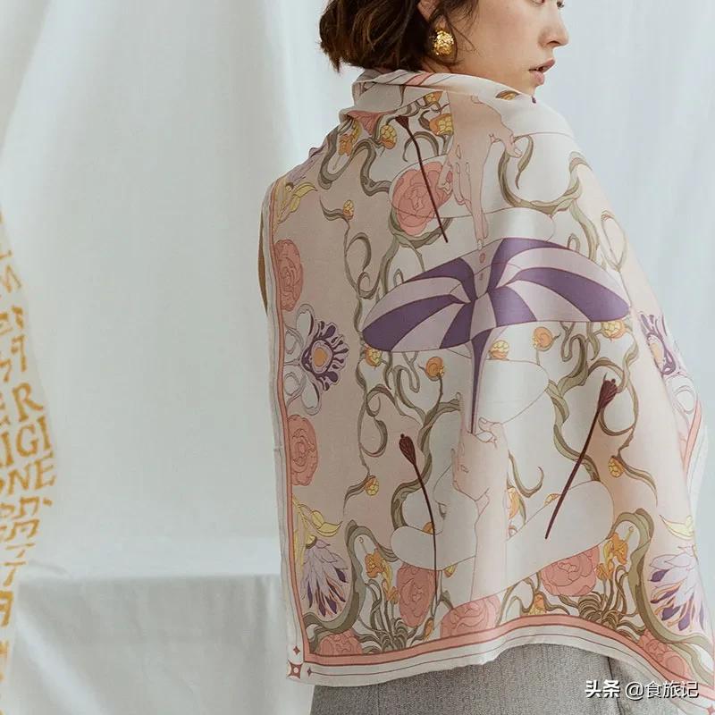 不要拒绝丝巾,正如不要拒绝春天