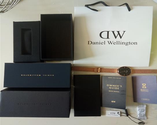 怎么区分dw手表真假鉴别方法,dw手表怎么样分辨真假