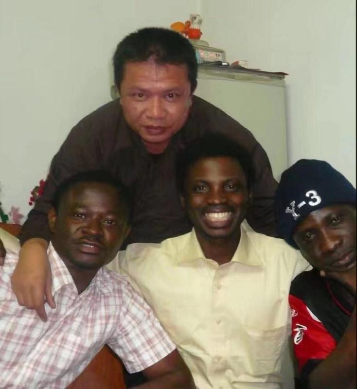 璐靛幙鍙嶅笣灏忓鍚屽鑱氫細,璐靛幙鍙嶅笣灏忓