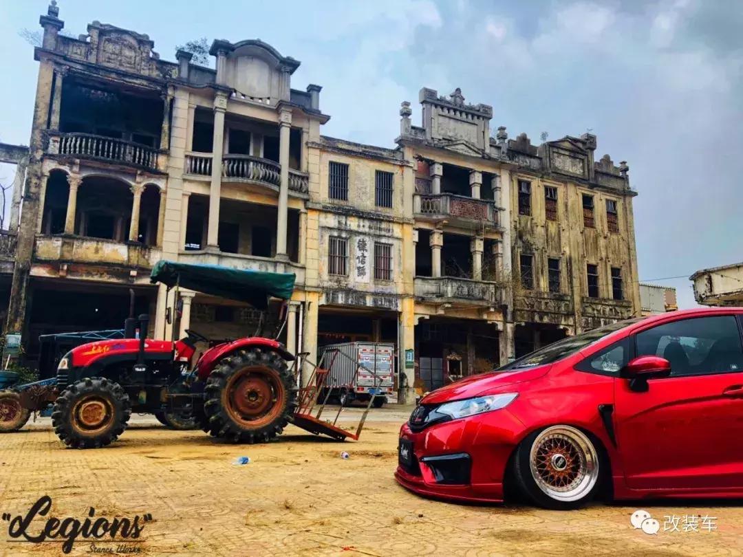 车友把本田超跑GK5改得一身骚气，定制改件更是独一无二！