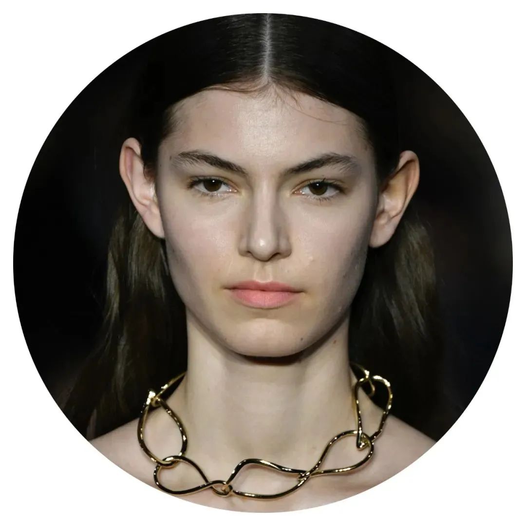 47岁董卿最惊艳的穿衣,董卿日常穿搭