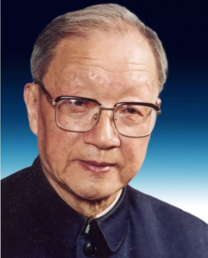 两弹一星的功勋奖章获得者是,两弹一星功勋奖章获得者王晶