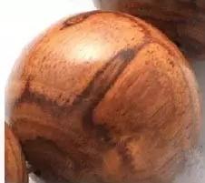 极品海南黄花梨手串,海南黄花梨多少钱一公斤