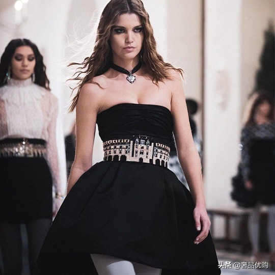 chanel首饰设计,chanel新款金色